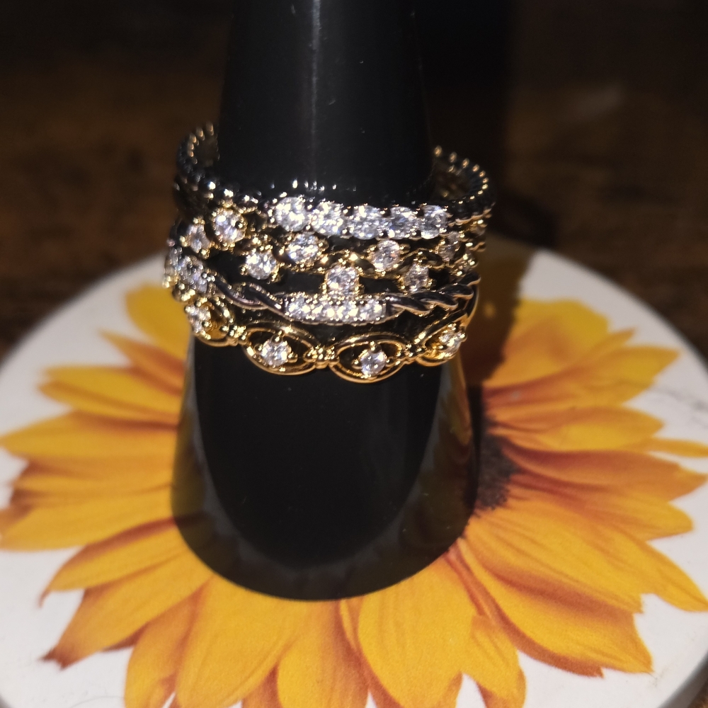 Proof that magic happens once. Delicate's collection.